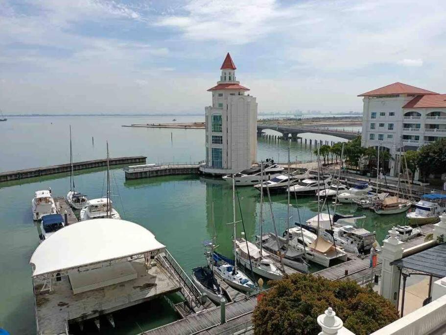 Perfect Marina Stay@Strait Quay /W Bathtub&Carpark Bagan Jermal Dış mekan fotoğraf